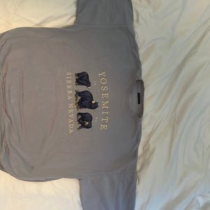 Brandy Melville, Yosemite sweatshirt